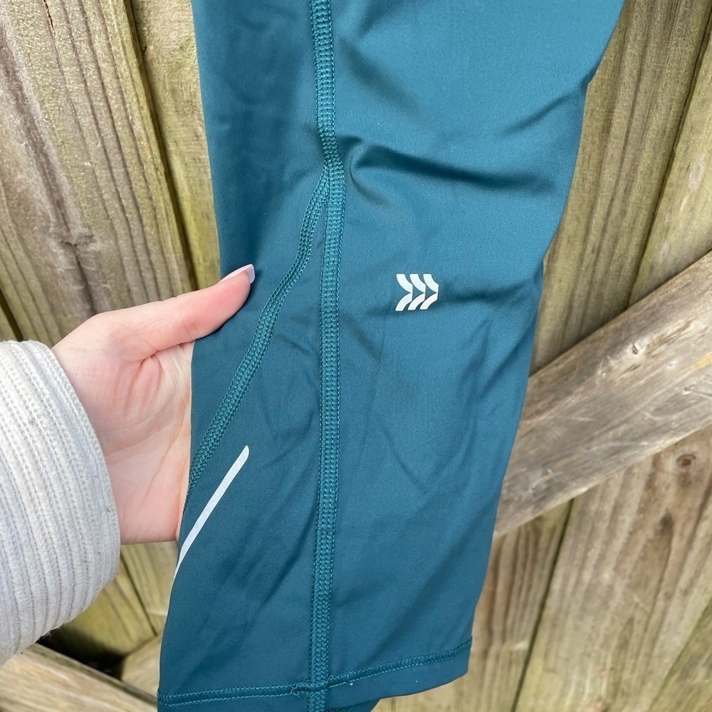All in Motion by Target Teal Blue Cropped Leg Work Out Leggings - Picture 7 of 11